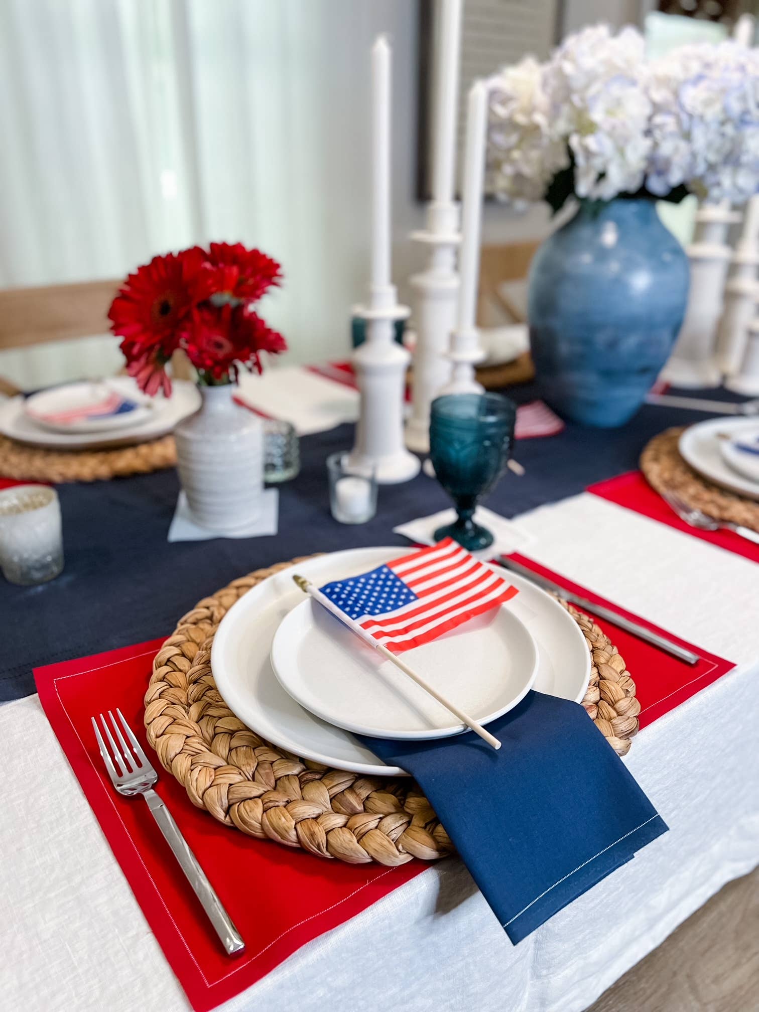 Midnight City Dinner Napkin Roll