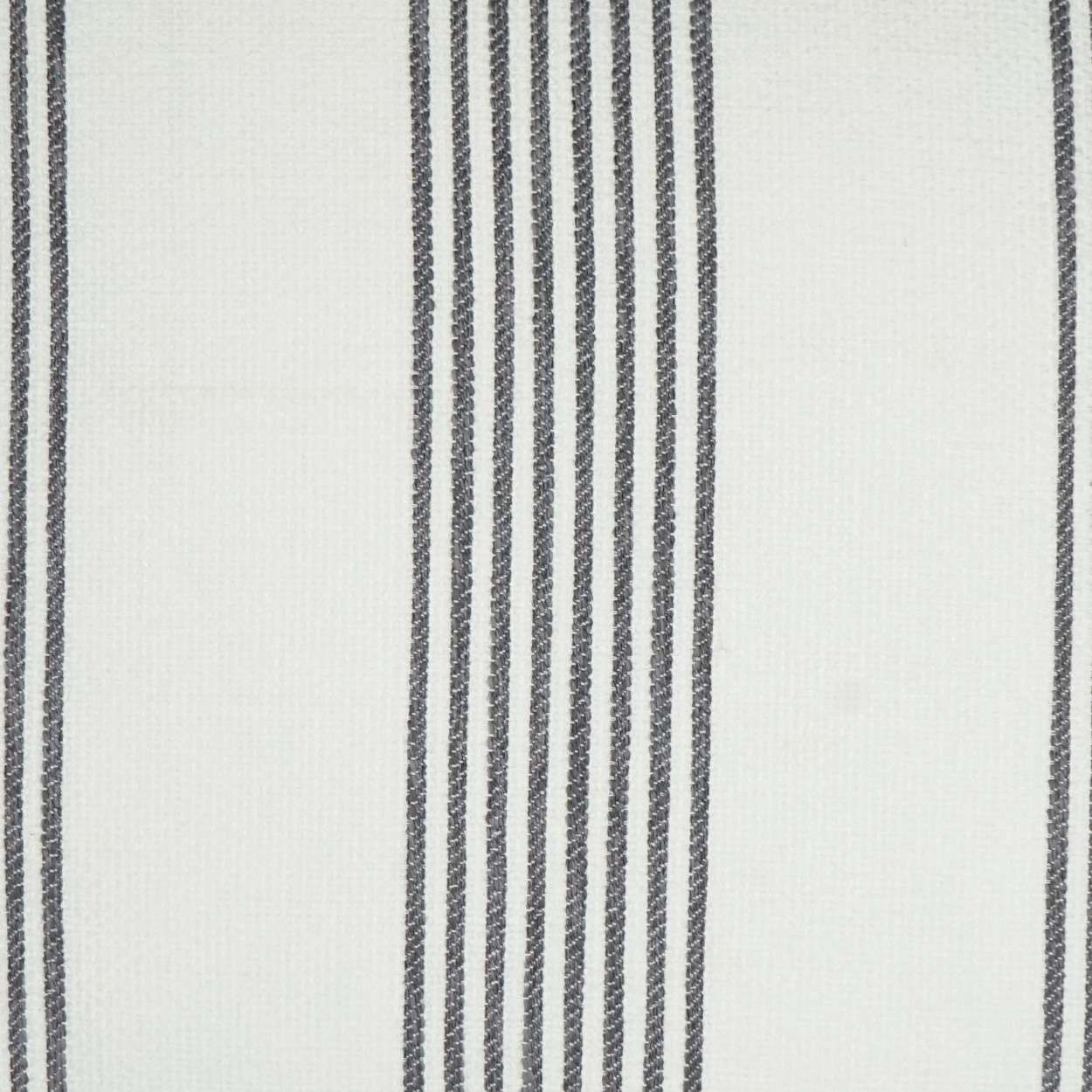 Domino Striping