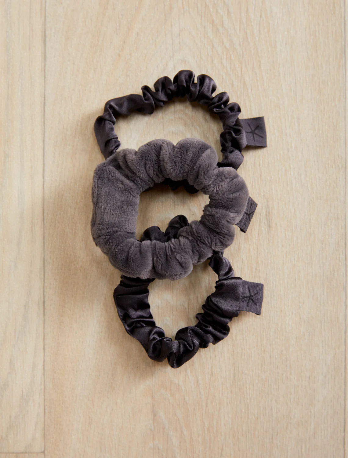 LuxeChic and Silk Scrunchie Set