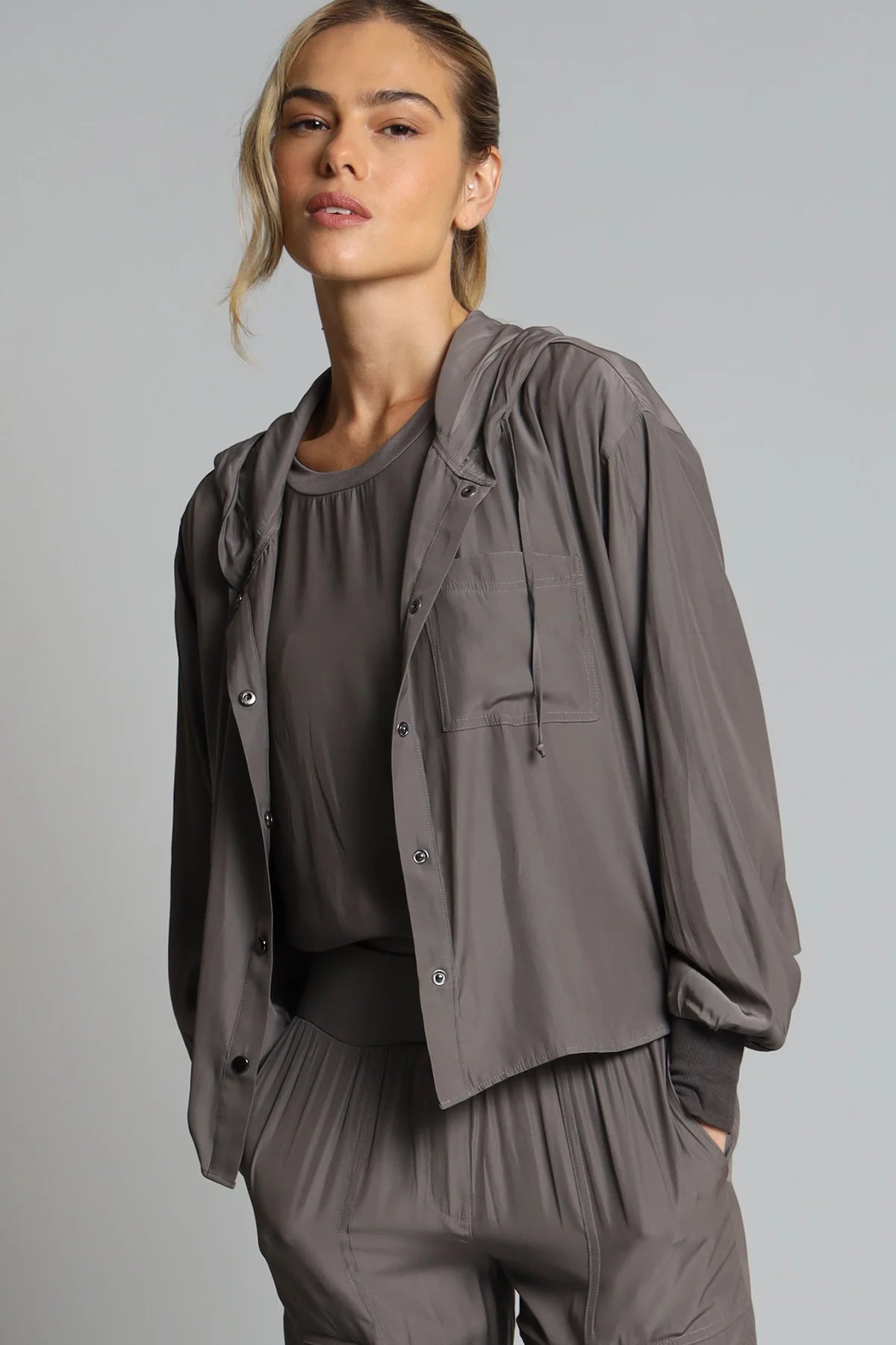 D-Satin Cropped Hoodie