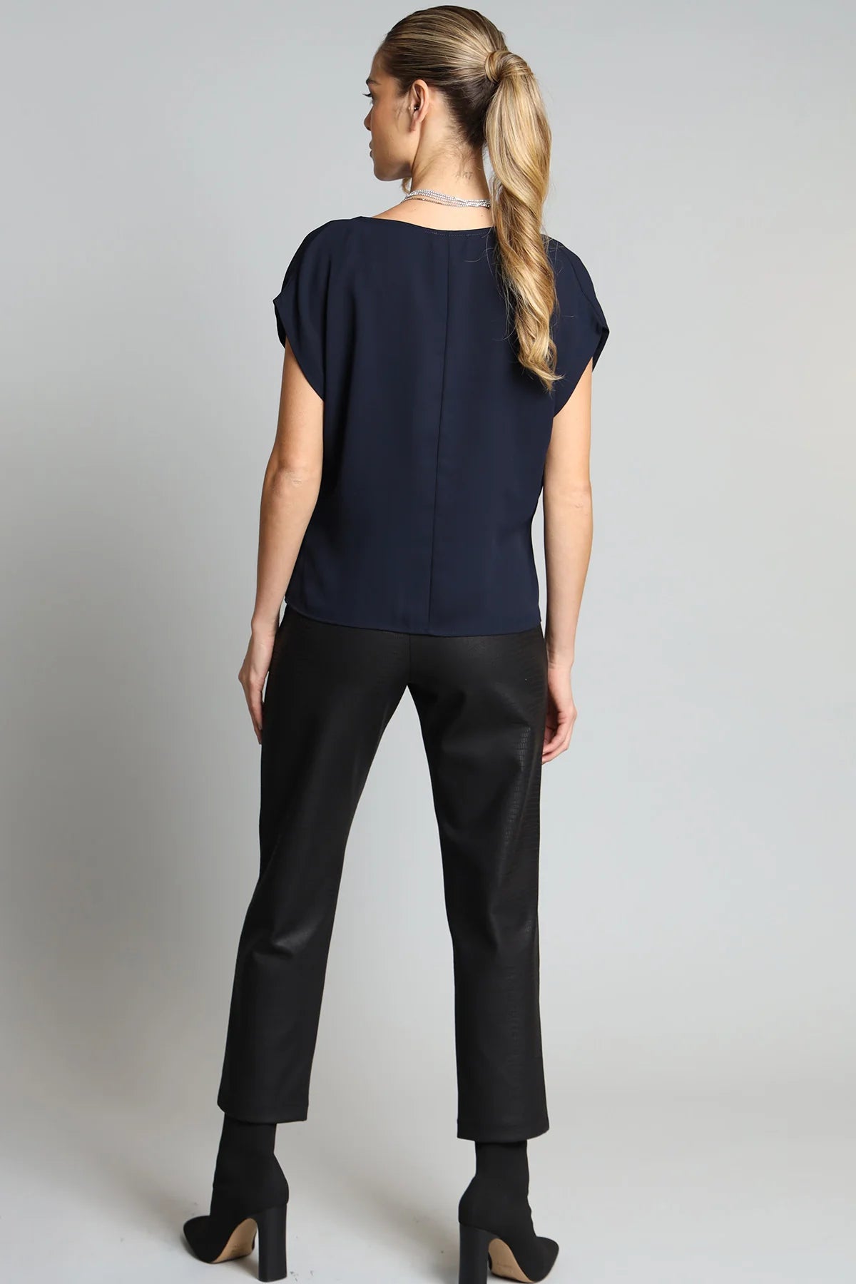 Assymetric Drape V-nk Top