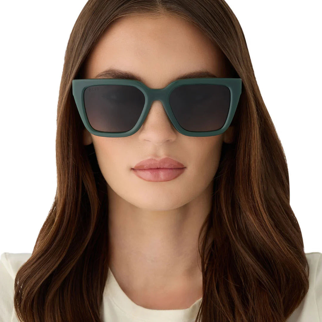 Amara Square Sunglasses