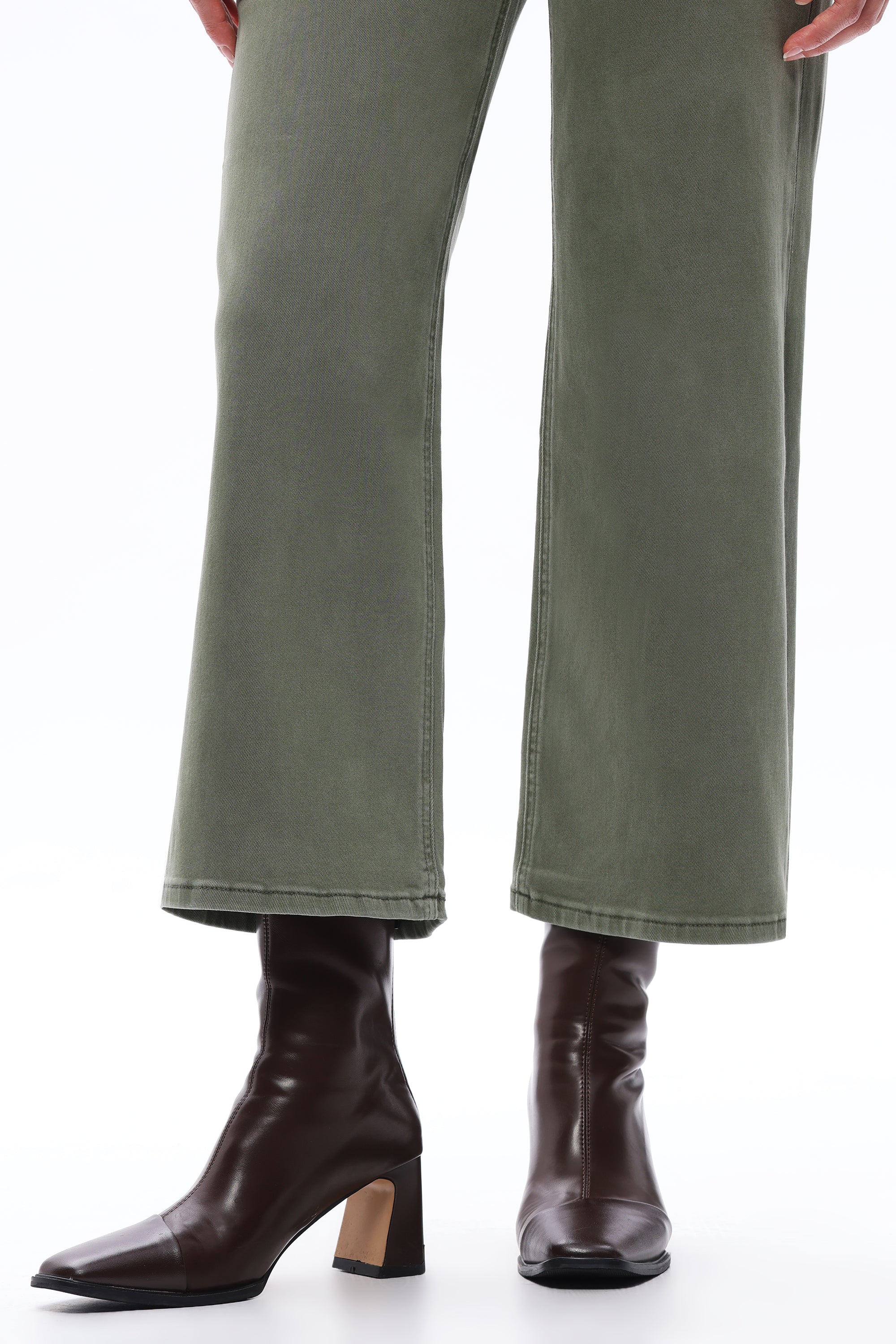 Bella Mid Rise Straight Jeans