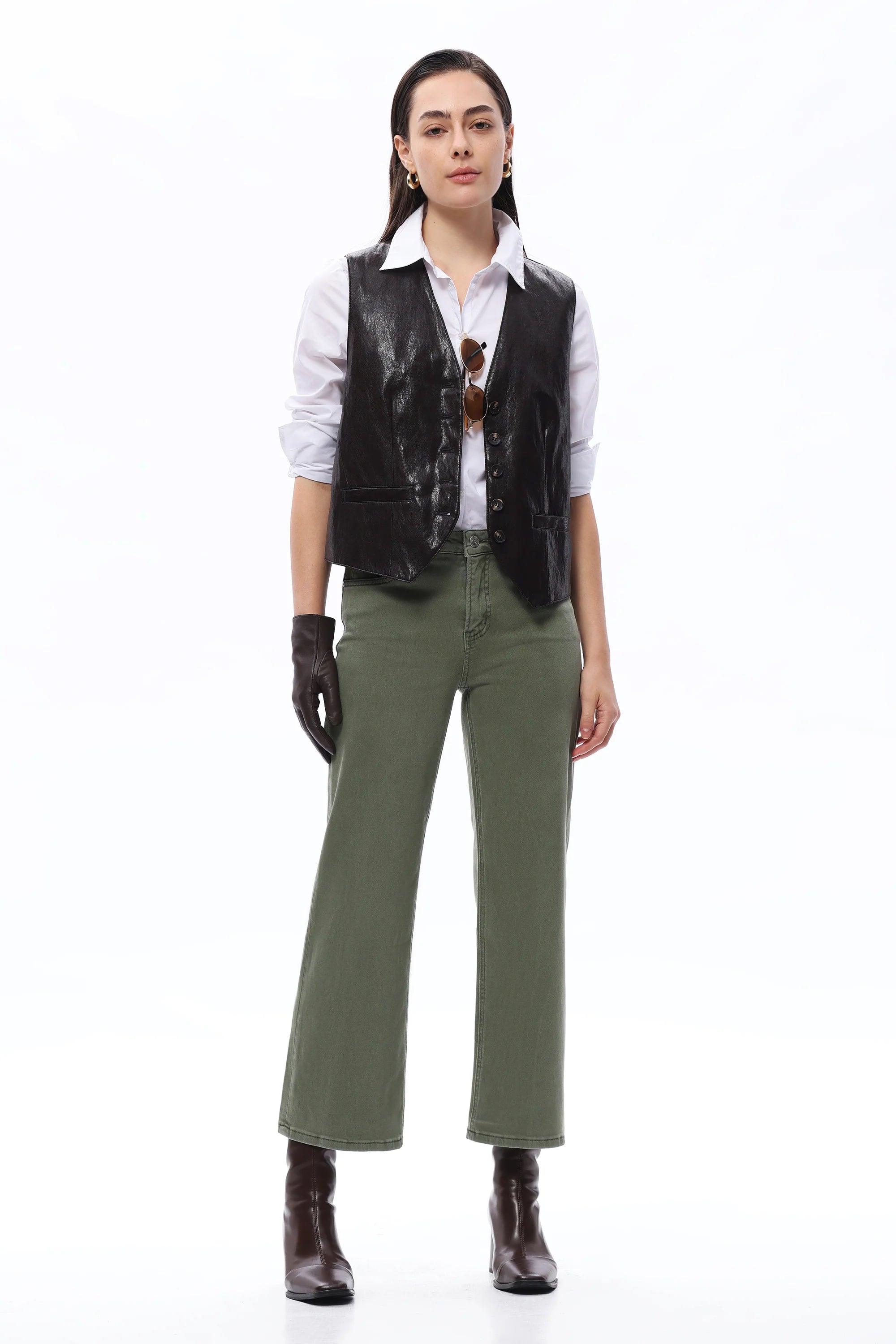 Bella Mid Rise Straight Jeans
