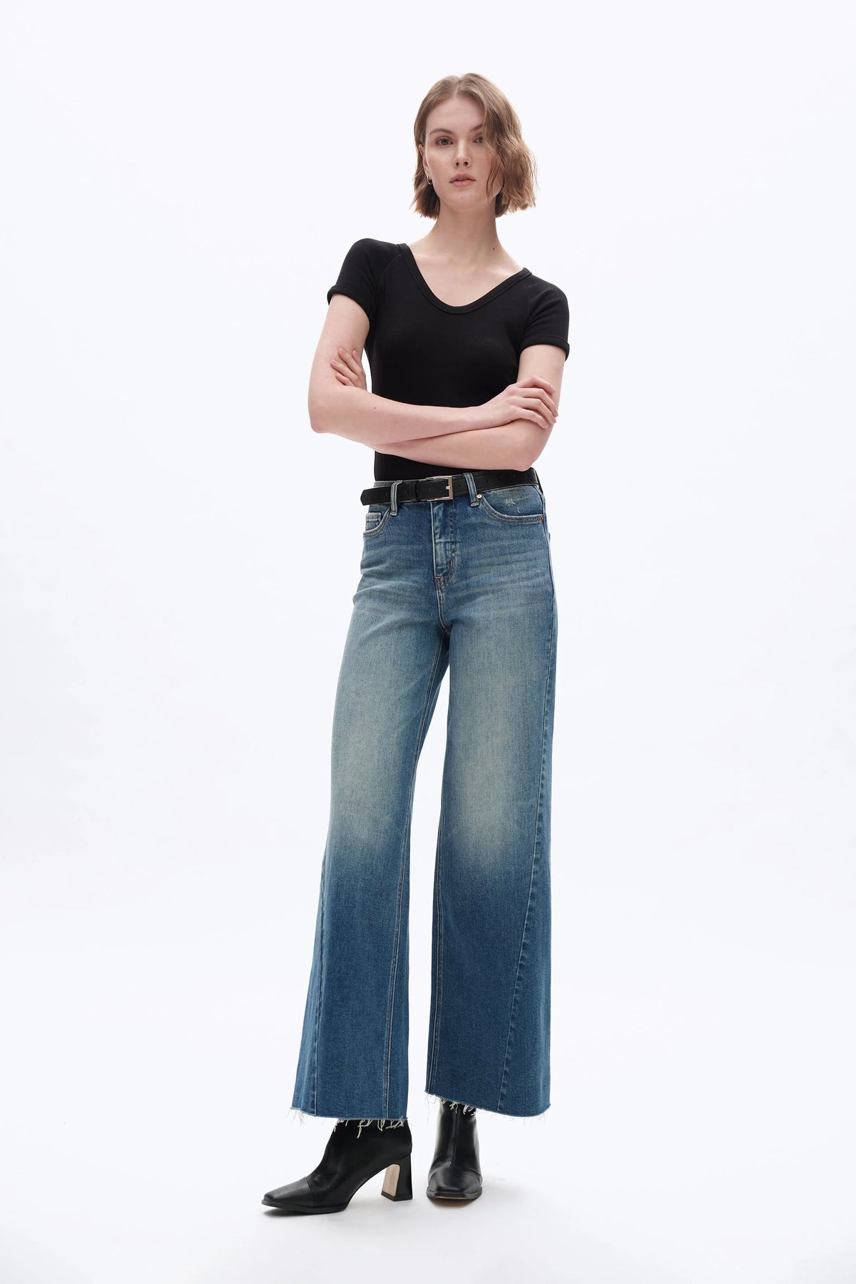 High Rise Raw Hem Wide Leg Jeans