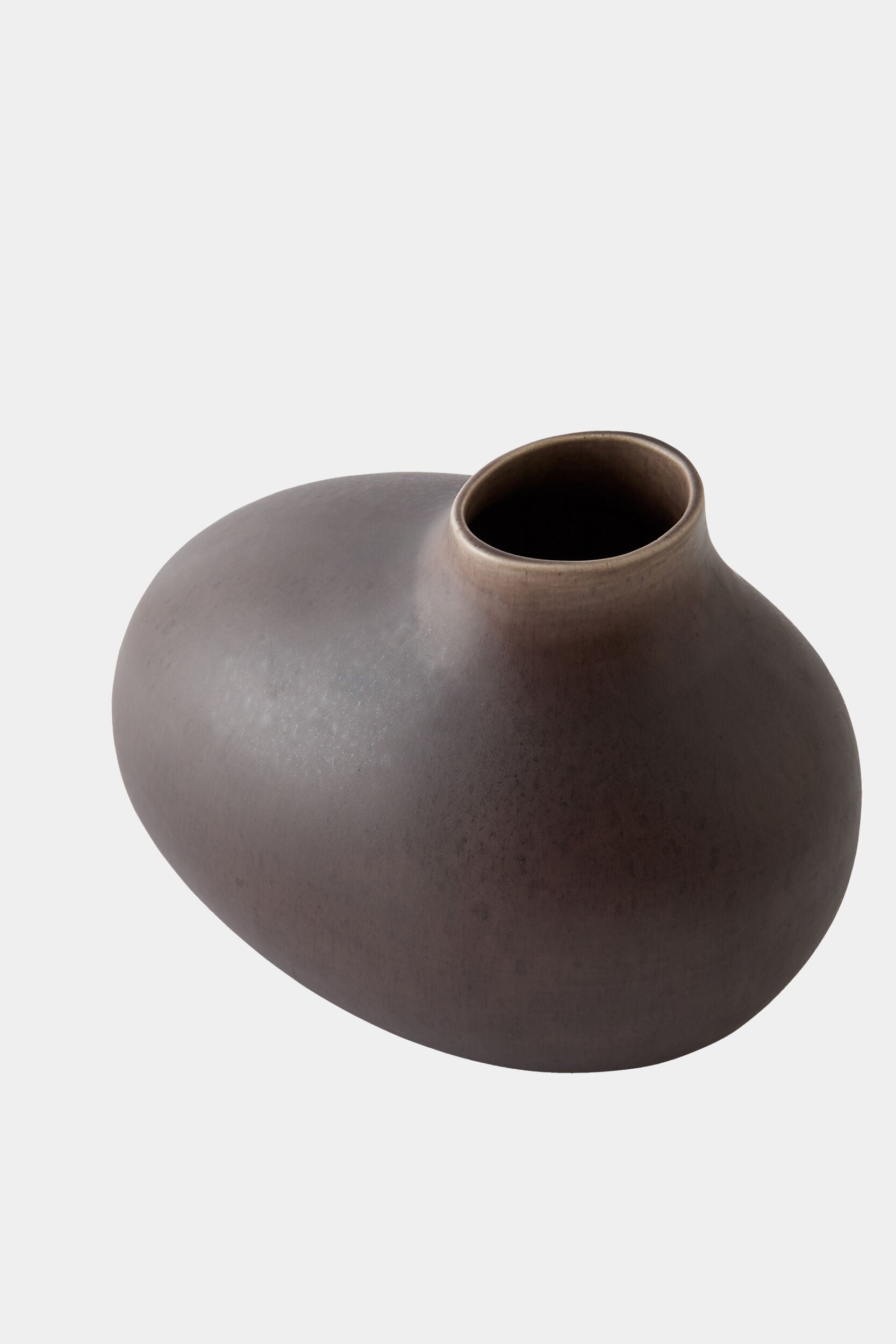 Black Organic Curve Vase