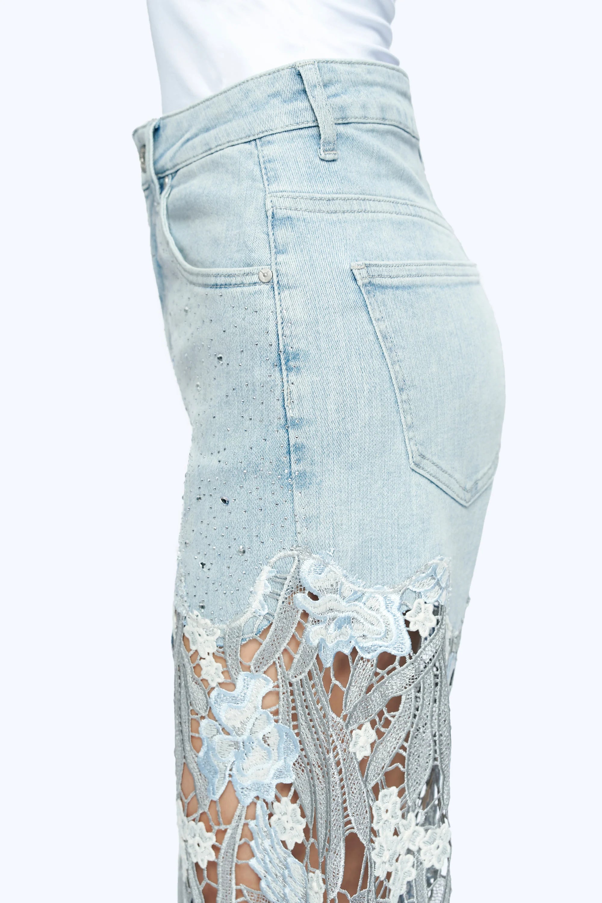 Embroidered Wide-Leg Lace Jeans With Rhinestone