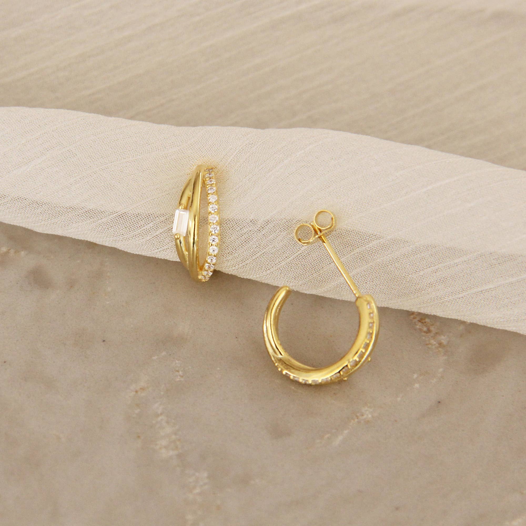 Michelle Semi Hoops