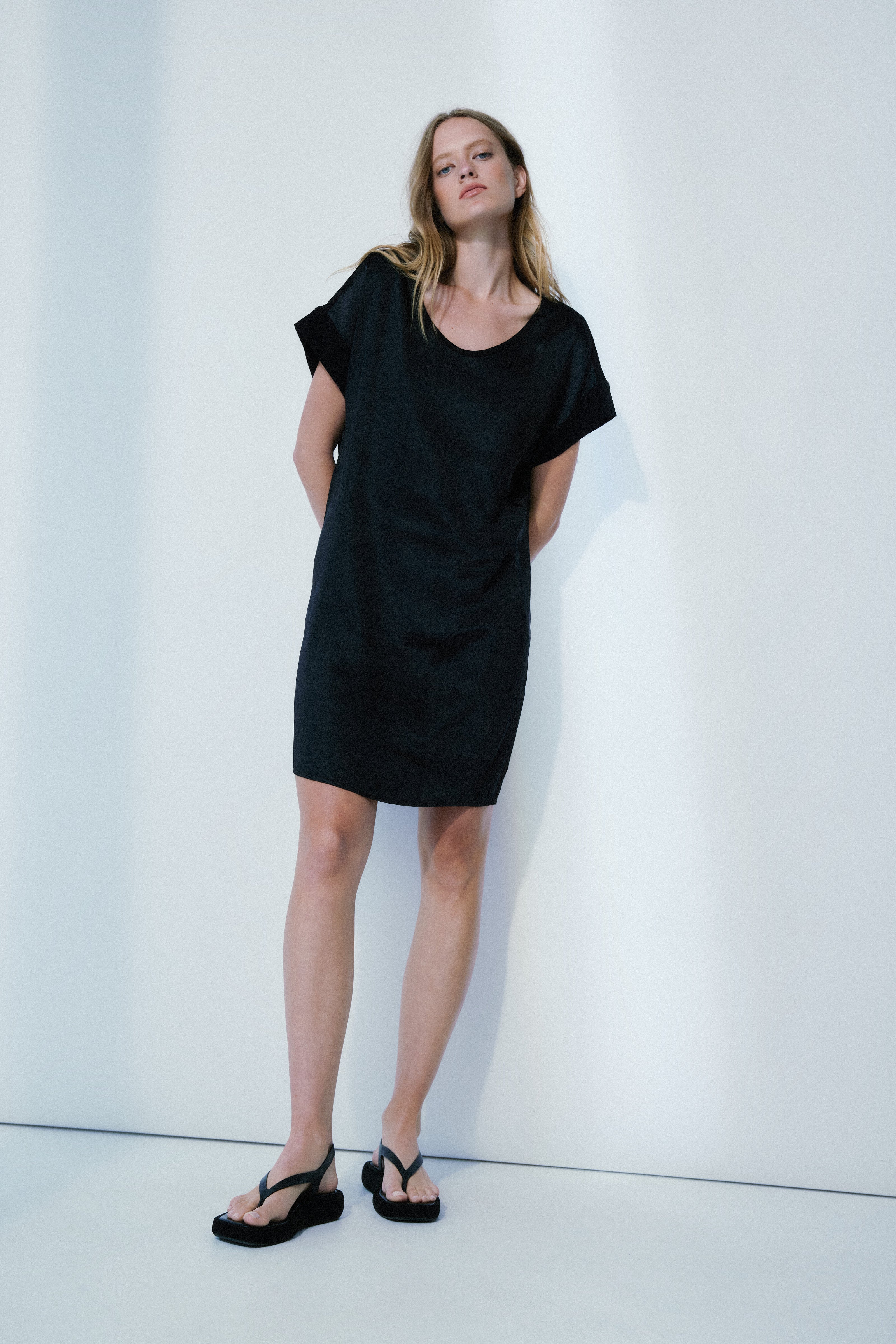 Lela Short Sleeve Dress