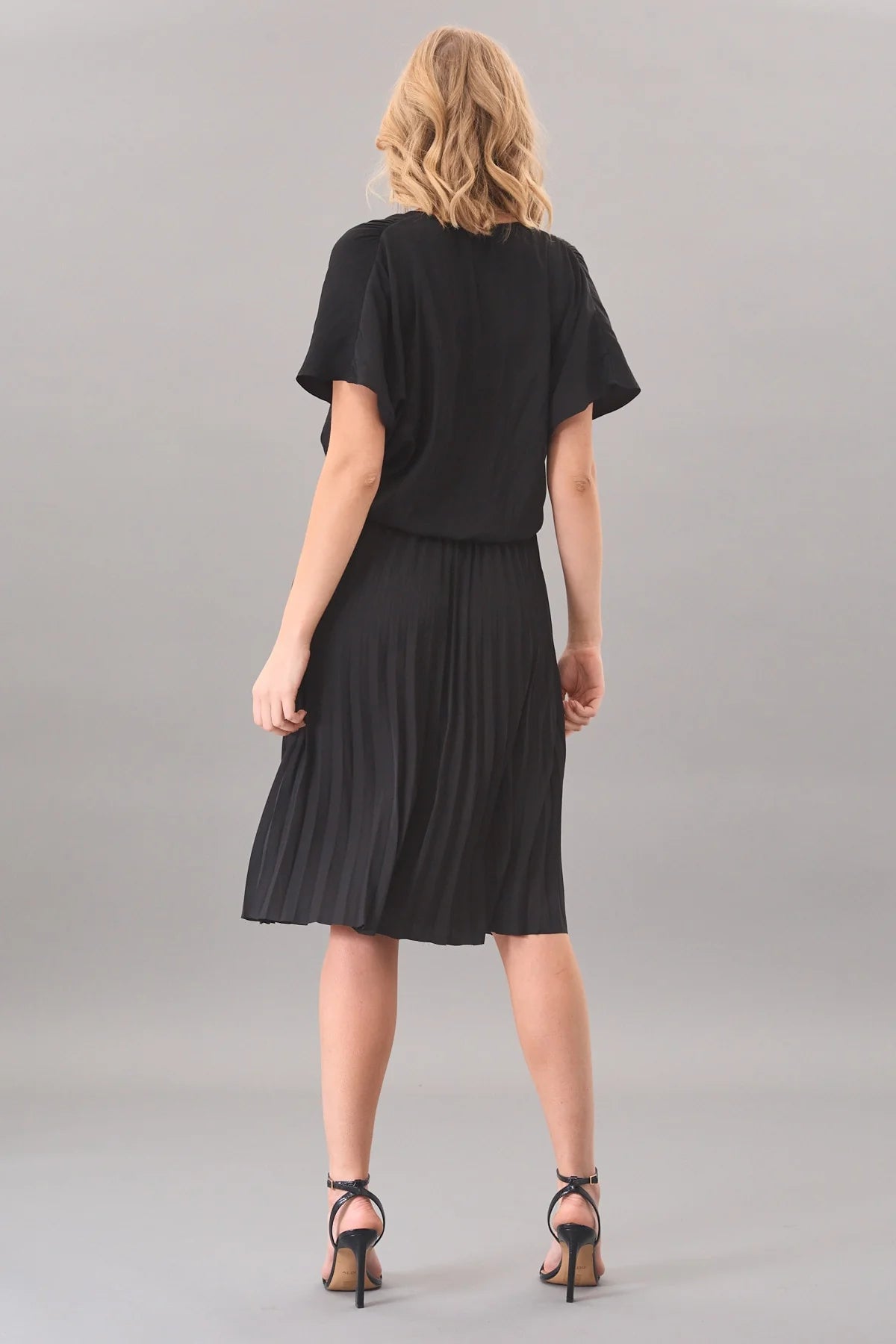 D-Satin Pleated Skirt