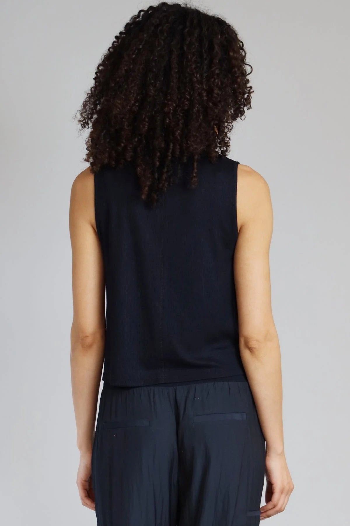 Sleeveless Rib Mock Neck Top