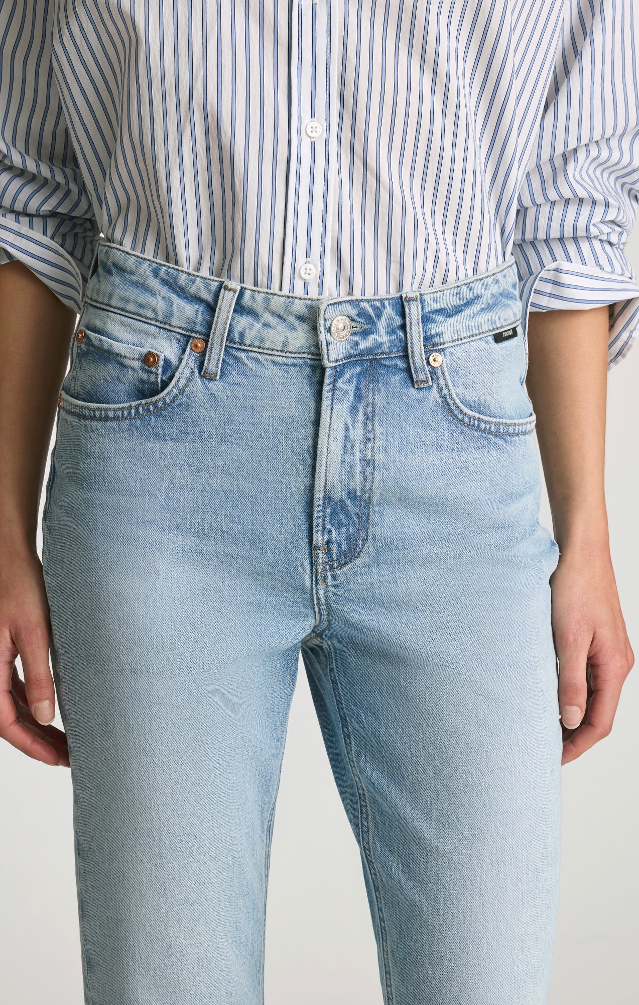 New York Straight Leg Jeans