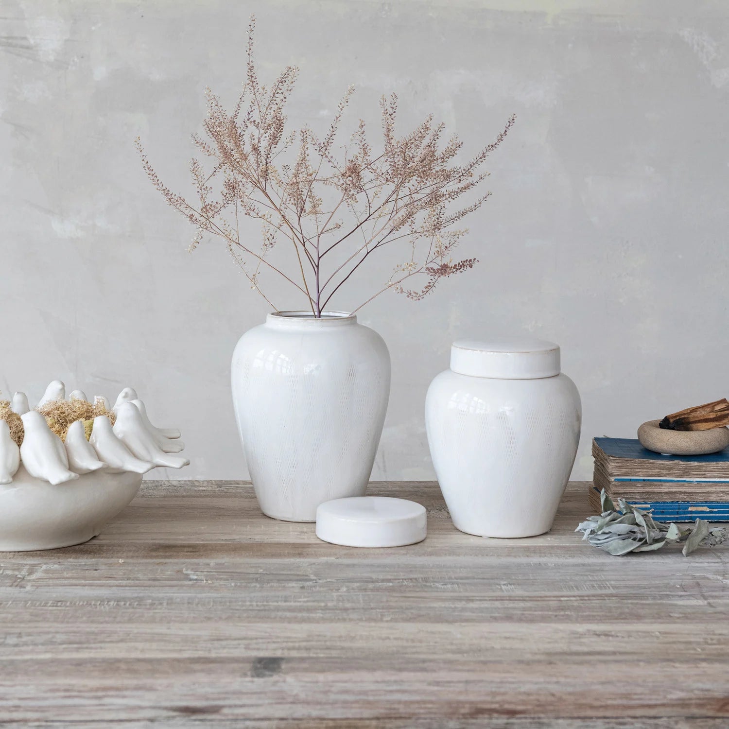 Debossed Stoneware Ginger Jar with Lid